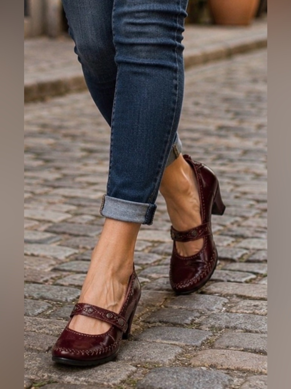 INDIGO Burgundy Leather Mary Jane Heels Sz8.5 Classic Feminine Comfy Quality EUC